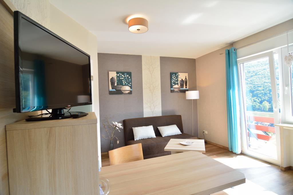 Hotel-Restaurant-Weingut Kapellenhof คล็อตเทน ห้อง รูปภาพ